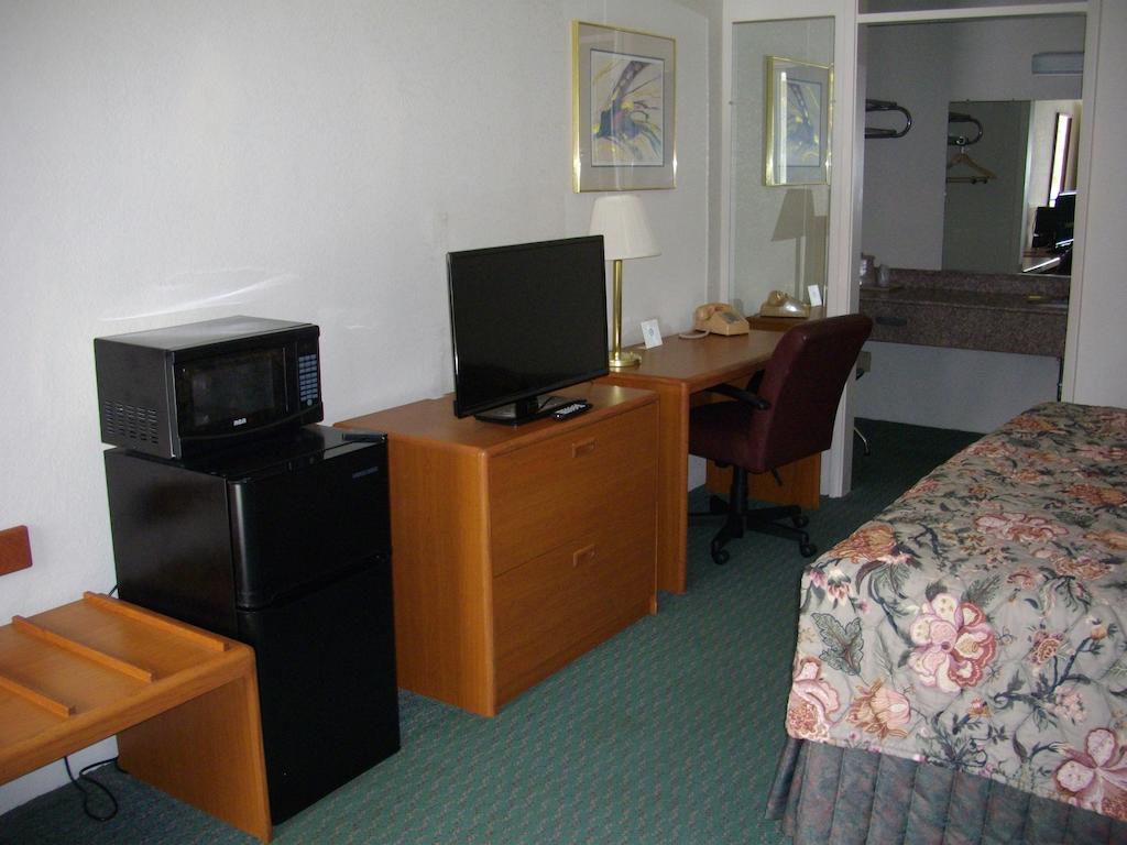 Macomb Inn Phòng bức ảnh